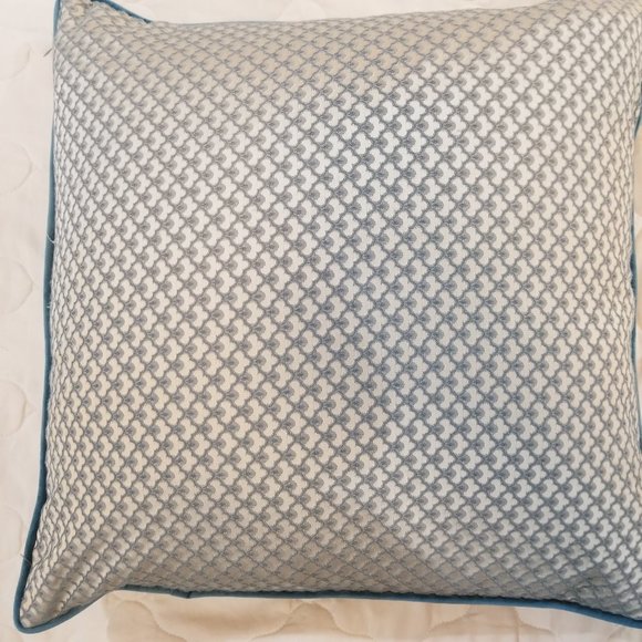 Rodeo Home Accents Blue And White Pillow Zippered Poshmark